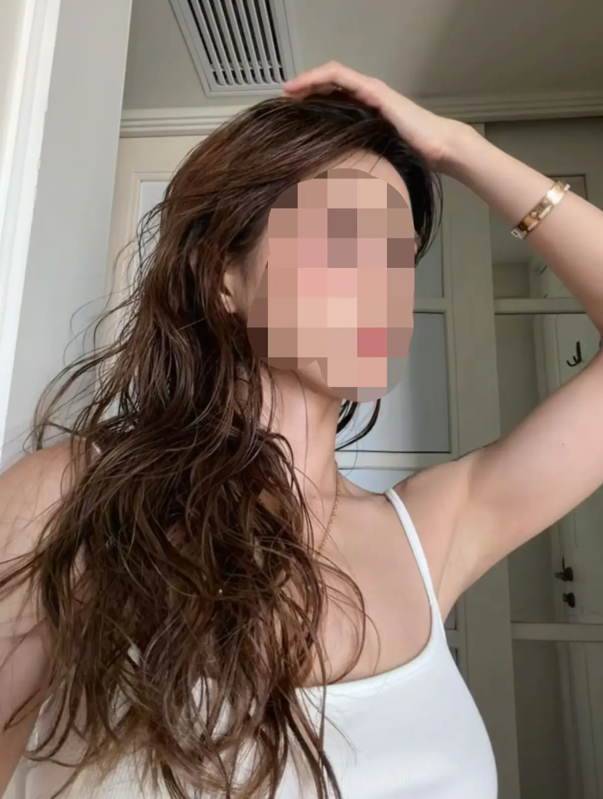 《夏美酱早期视频写真泄露事件》1080P高清无删减免费在线看，网红黑料大揭秘，夏美酱最全早期资源包持续有效！
