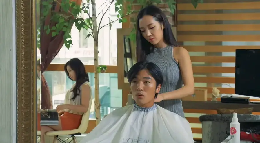 韩国电影《奇怪的美发沙龙》未删减HD高清免费播放-奇怪的美发沙龙高清完整版在线看-金牌影院夸克迅雷下载