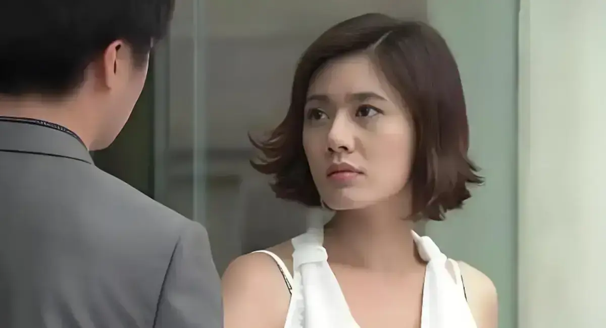 1080P高清《年轻的母亲》免费看，剧情片不容错过 - 韩剧TV 韩国伦理电影 - 继母怀孕揭开家庭秘密，真相让人惊愕