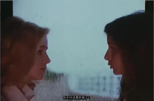 免费在线观看瑞典剧情片《莫莉》，HD中字高清画质，电影《莫莉》完整版持续有效更新
