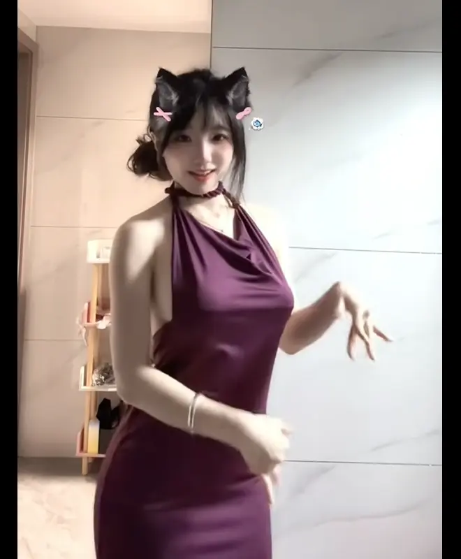 4K蓝光超清无删减，《楼道女战神》与《拳击宝贝特辑》全系列免费在线看_无广告持续更新，楼道女战神资源太硬核
