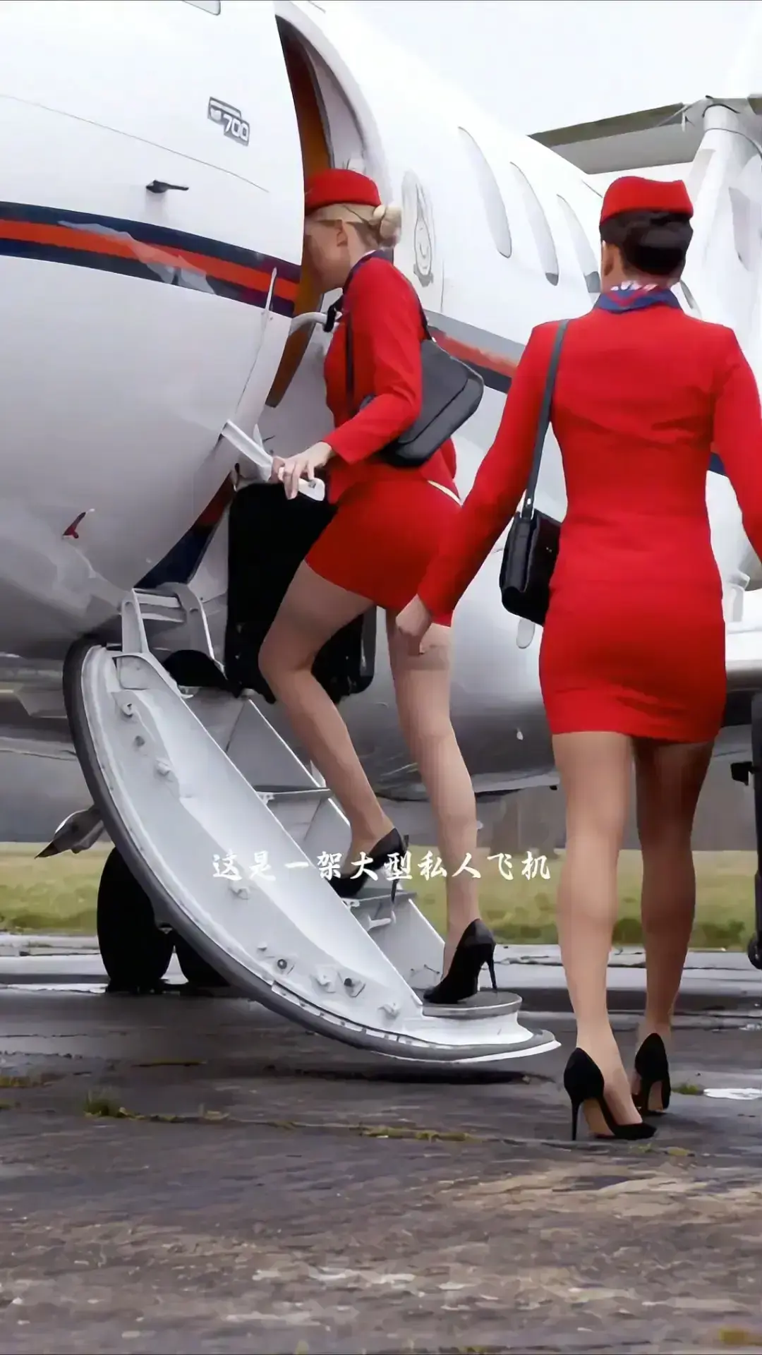 免费观看法国电影《法国空姐》-《法国空姐》无删减高清全集，领略私人航空、不雅空乘云端机舱别样风情