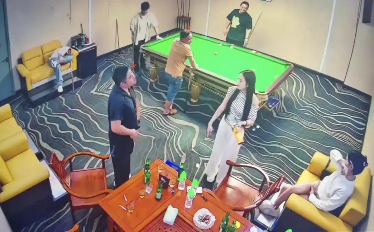 免费看《海口台球厅2V5》 - 聚焦助教男女对战 - 高清HD流畅播放 - 热门台球厅2V5完整视频