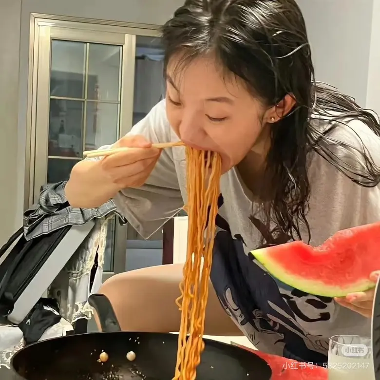 《特殊的按摩精油》全季未删减版蓝光在线播放-高清1080P中字无广告流畅-特殊的按摩精油百度云下载手机电脑观看