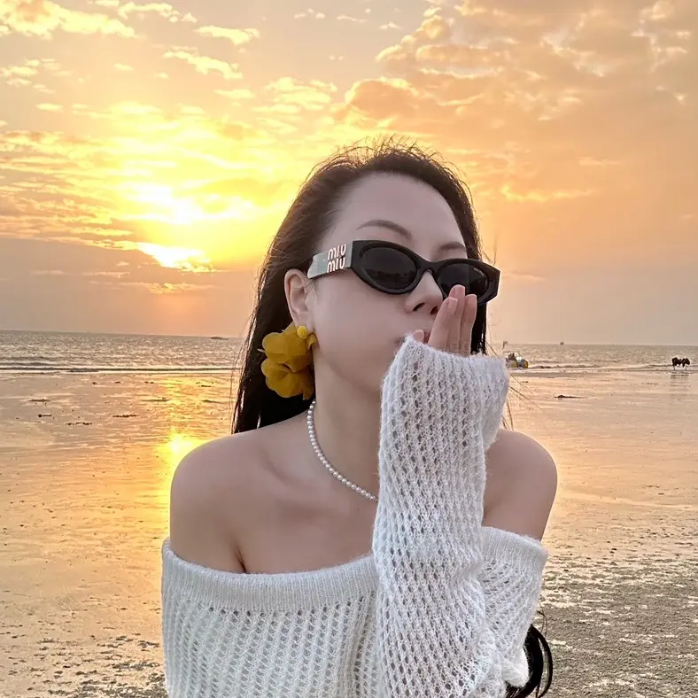 流畅不卡顿，免费观看《唐山一拖三》高清无删减资源，三分十五秒精彩不停，《神眸一拖三》深度解析带你看透事件本质